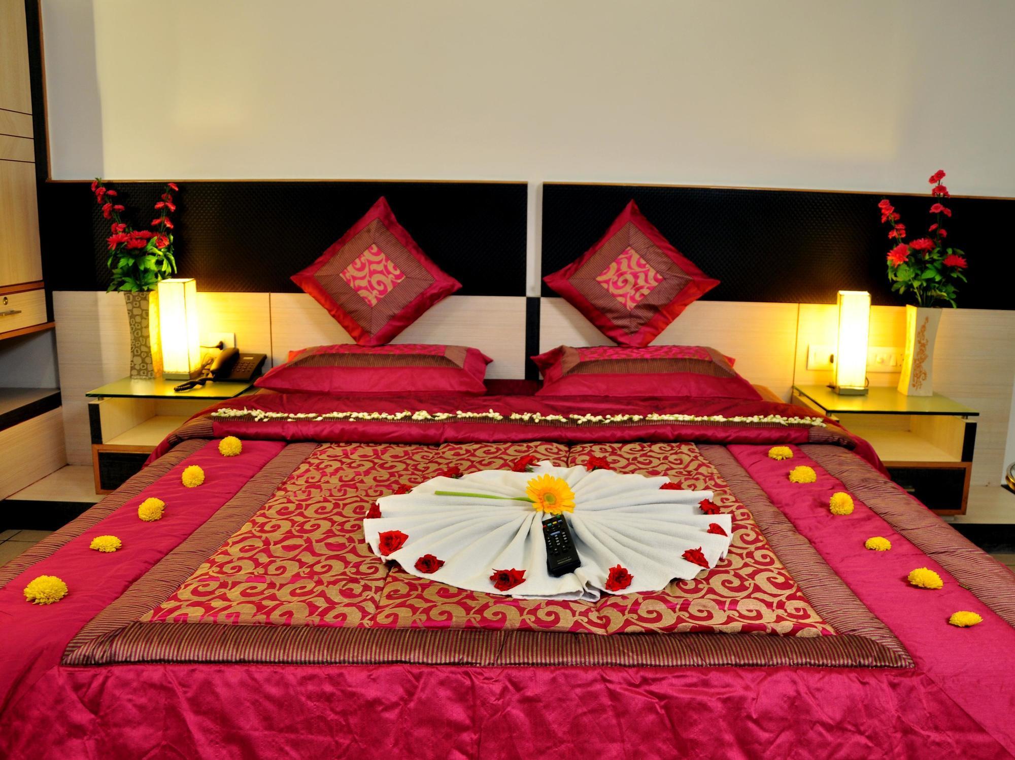 Hotel Sun Park Puducherry Eksteriør billede